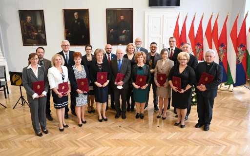 Elhivatott díjazottak