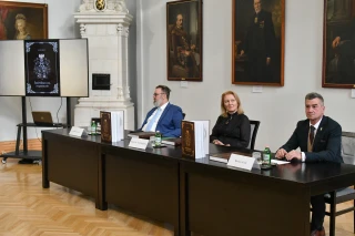  Heraldikai kalauz a vármegye történelméhez galéria kép 1 