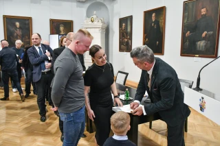  Heraldikai kalauz a vármegye történelméhez galéria kép 2 